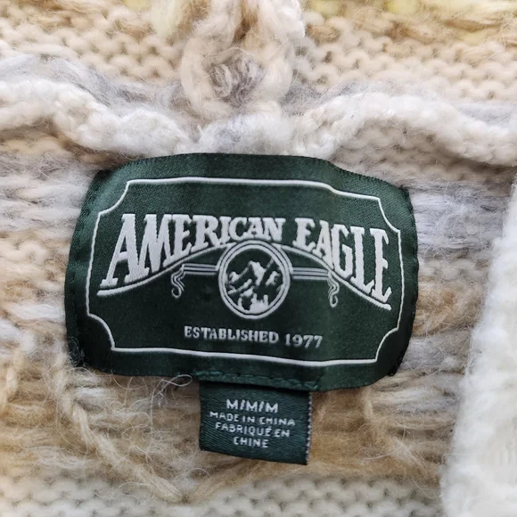 American Eagle Outfitters Women's V-Neck Sweater with Multicolor Pattern - Picture 5 of 7